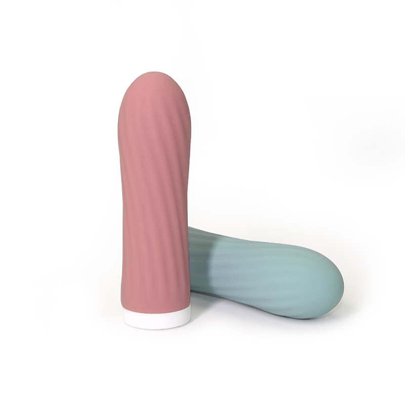 Fabbrica ricaricabile all'ingrosso massaggio clitorideo Vibratore proiettile in silicone G-spot Fingure Vibratore Stimolazione giocattoli sexy per vibratore femminile